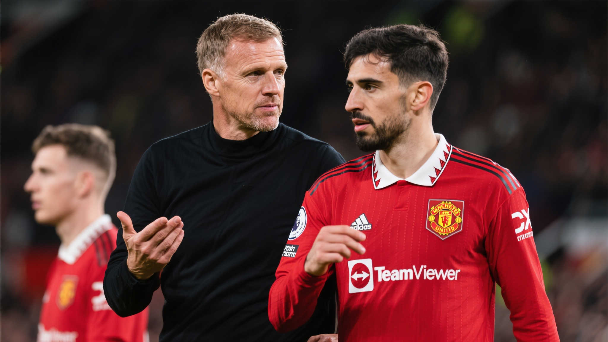 门将之争!大马丁点头赴曼联,奥纳纳坚守阵地 门将之争!大马丁点头赴曼联,奥纳纳坚守阵地